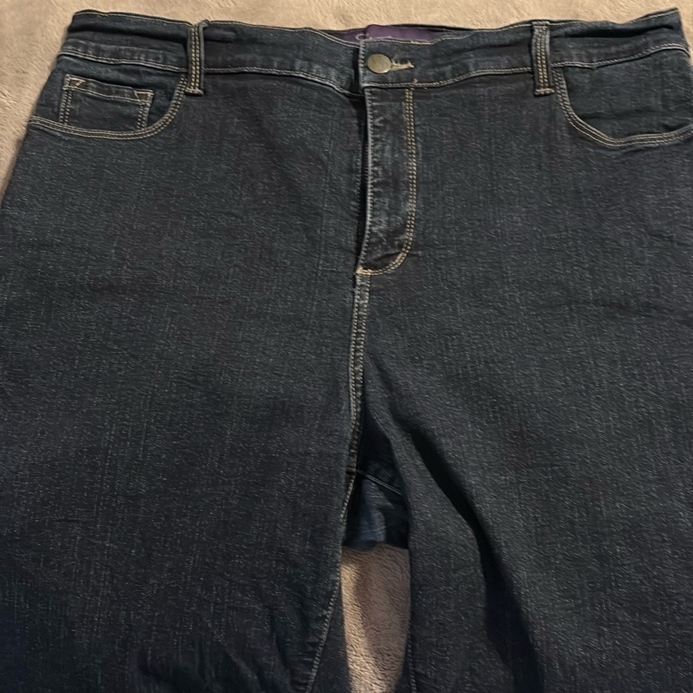 NYDJ Blue Straight Leg Jeans with Classic Style